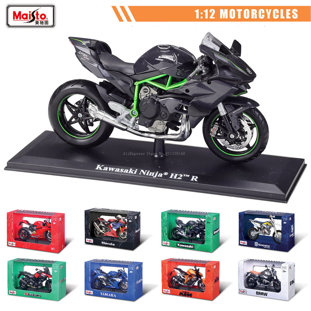 Maisto 1:12 BMW Kawasaki Suzuk - огляд і ціна Model Kit Yamaha