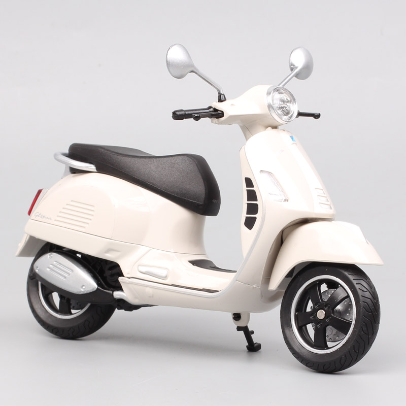 Welly 1/12 Scale 2020 Vespa GT - огляд і ціна Model Kit Vespa
